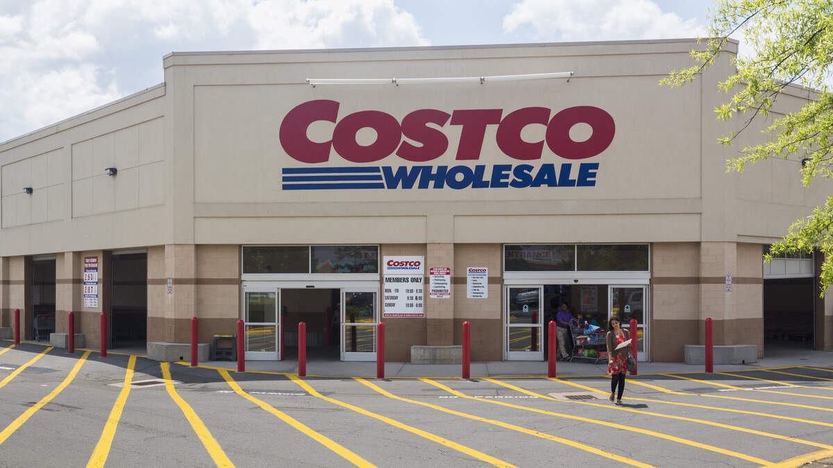 The Costco Shopping Tips & Tricks You Didn’t Know You Needed | KOST 103.5